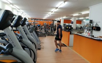 NO LIMIT Fitness-Center