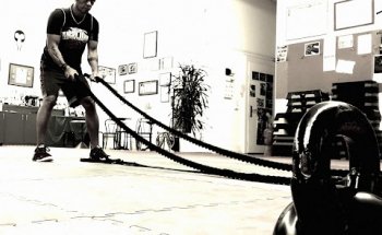 CROSS FUNCTIONAL FITNESS