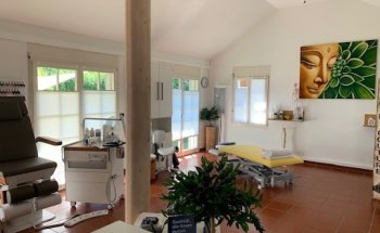 Gesundheitspraxis Vital & Pilatesstudio / Alexandra Stirnemann