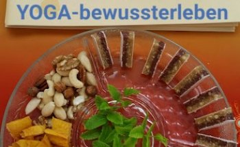 YOGA BEWUSSTERLEBEN Therese Wild
