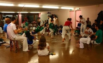 Atelier Marimbondo Capoeira