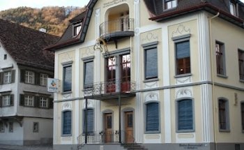 Step in Karin Schweinzger