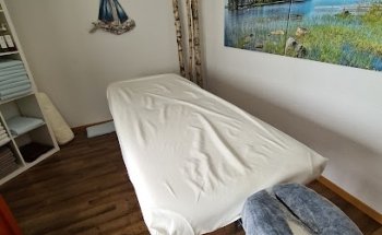 Rolf Massage-Lounge