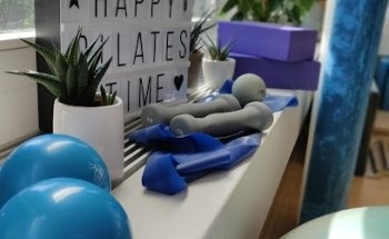 Mojo Pilates Zug/Pilates/Yoga/Fitness/Gym/Reformer/Chair/Cadillac/Trapeze/Private/Semi-Private/Group Classes