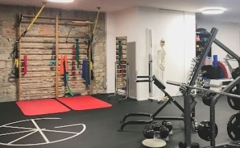 Sport- & Physiotherapie Physio-Team Naderi AG