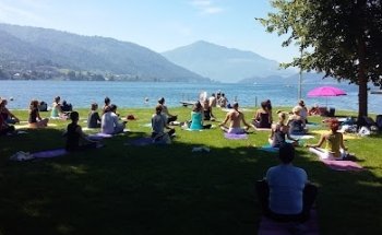 Yoga am See