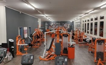 Old School Gym 24