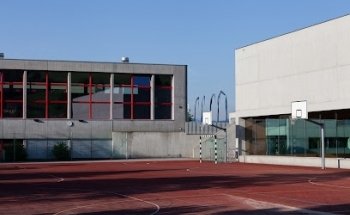 Schulhaus Trakt F Doppelturnhalle