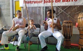 Cours de Capoeira - ACAPOEIRA