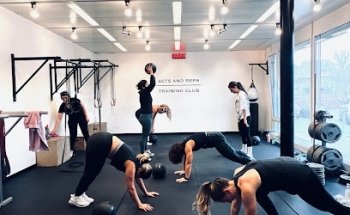 SETS AND REPS TRAINING CLUB