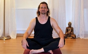 Anvaya Yoga