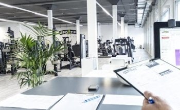 Medizinische Trainingstherapie Rehabilitation Praxis Stilu