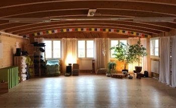 Mirjam Reusser - Yoga Brienz