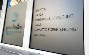 your motion - Gabi Biotti - Shiatsu, Bewegung, Traumatherapie