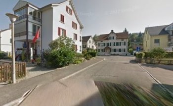 Yoga Jaya Chee, Lilli Chee