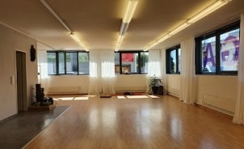 Yogaatmosphere by Angie