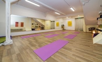 Vishnupriya Yoga - Melanie Gwerder
