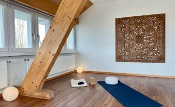 yogaimfluss Yogastudio / Monica Merz