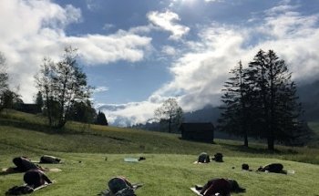 Selin Leuch - Retreats & Coaching