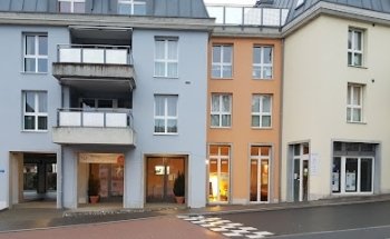 Damaris Wyss, Yoga / TriYoga, Yoga Therapie, Craniosacral Therapie