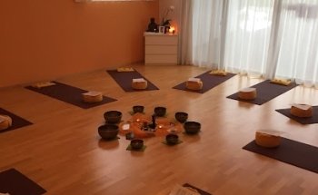 Shanti - Yoga, Feng Shui & Therapy