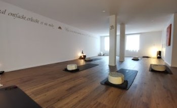 Namasté Yoga Schule