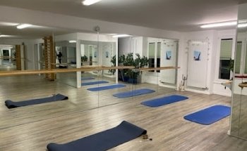 Yoga Du Rire Hatha Yoga & Energy & Yoga Dance & Reiki