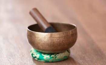 Yoga Nama Rupa Schule für Yoga und Meditation, Mirjam Santschi