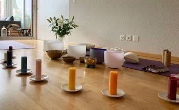 AURA-SOMA & YOGA OM NAMAH SHIVAYA - Silvia Amstutz