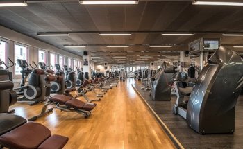 Dynamic Fitness-Center GmbH
