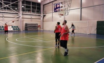 Polideportivo Calle Larga