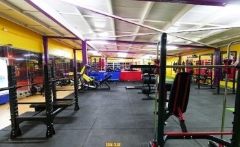 IronClub BoxinGym