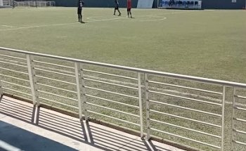 Complejo Deportivo La Portada