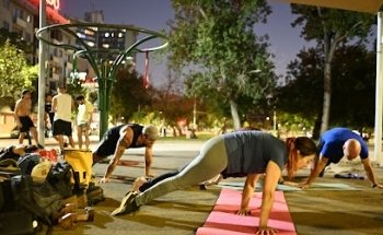 Paralelas Parque Bustamante