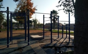 Parque Calistenico Los Arcos