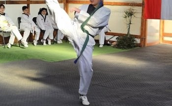 Hwarang. Centro de actividad física y salud