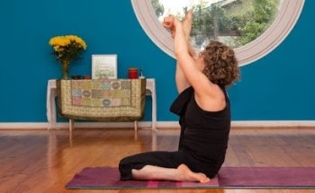 Ashtanga Yoga Santosha