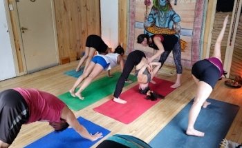 Ashtanga Yoga Tristhana Valdivia - Presencial y Online