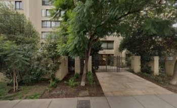 Escuela de Yoga Simran Kaur