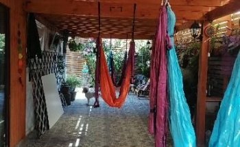 CENTRO HOLISTICO TERAPIAS KÜYEN Y ESCUELA DE FORMACIÓN INSTRUCTORES DE YOGA