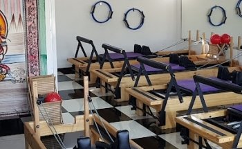 Acqua Pilates Reformer