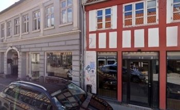 Yogaskolen In Aarhus