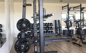 BODY CLUB by Lisa Ravn