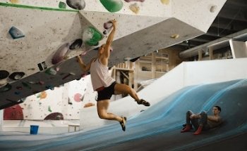 BK Herttoniemi - Boulderkeskus