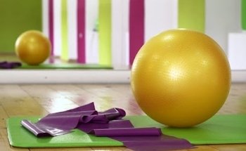 Yoga & Pregnancy Yoga