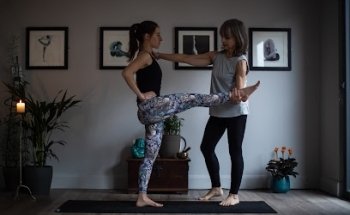 Ríonach Yoga