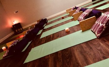 Barefoot Yoga Studio