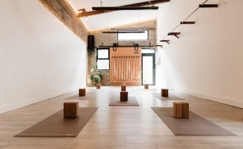 Repose Yoga Studio