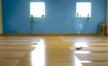 Sacred Body Studio Yoga - Yoga School