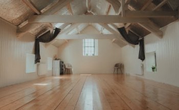 The Studio, Spillers Lane, Clonakilty ~ Breathwork, Yoga, Pilates, Acupuncture, Somatic Experiencing & Events